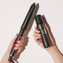 Charger l'image dans la galerie, Spray de maintien ghd - curly ever after